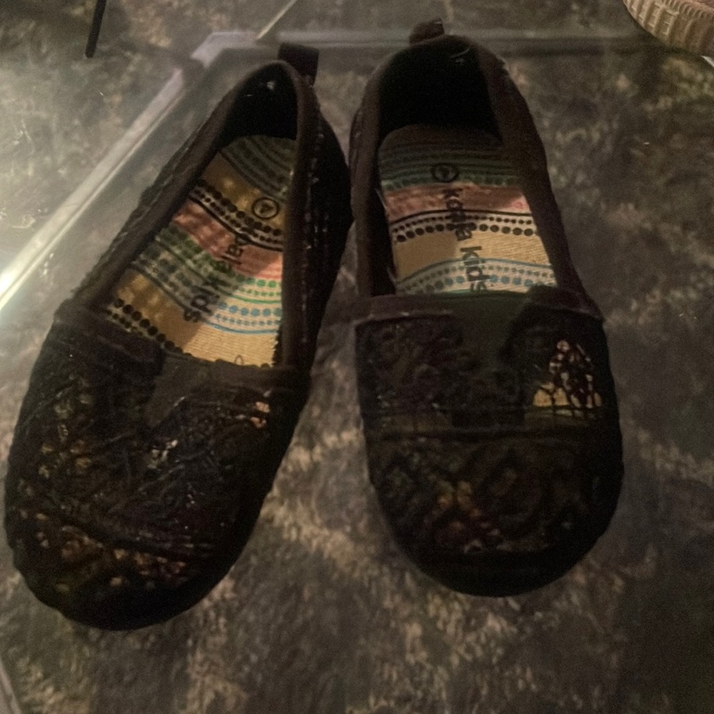Infant toddler size 4 Black mesh net crochet flats Koala Kids